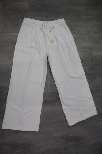 Zara Pleated Wide-Leg Mid-Rise Jeans