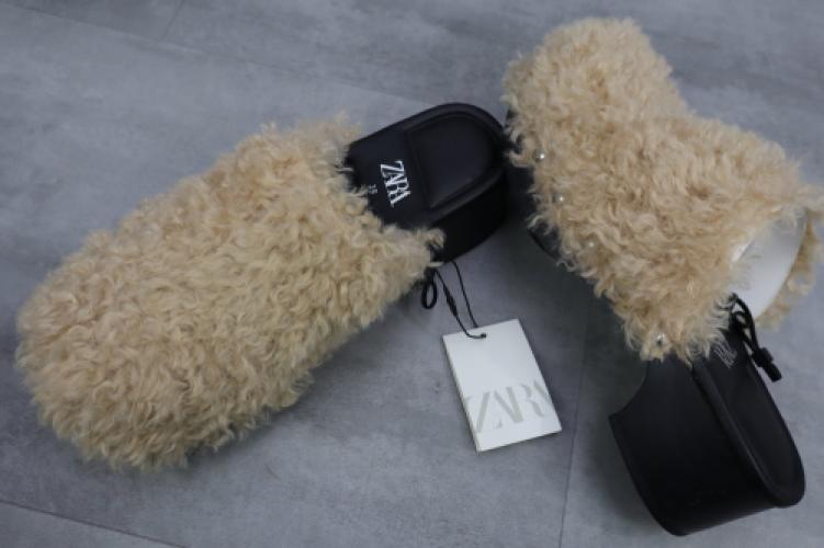 Zara Clogs with Faux-Fur Effect