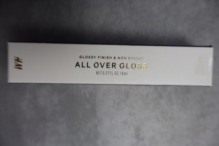 H&M All-Over Gloss Iluminador